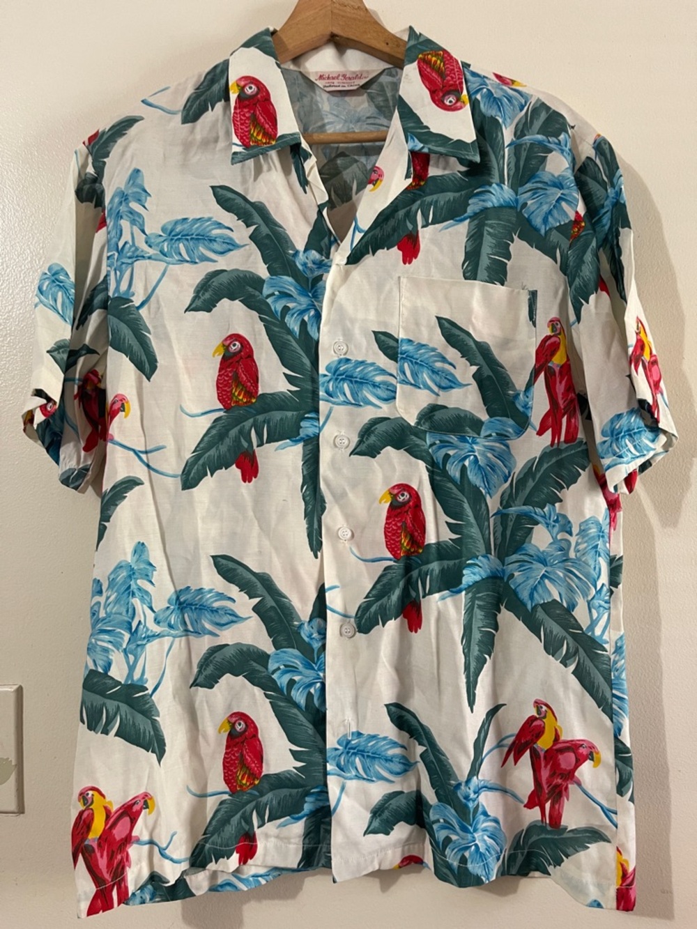 Michael Ferald Casual Short-Sleeve Button-Down Shirt - White with Red Parrot